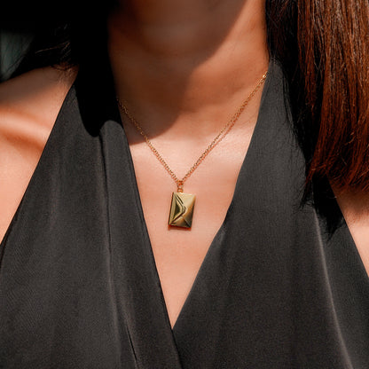 "Letter of Love" Necklace – A Special Gift